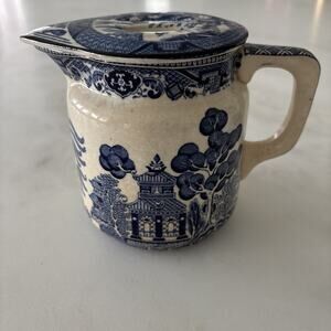 Buffalo Pottery Blue Willow Transfer Ironstone Quart Pitcher and Lid c. 1908